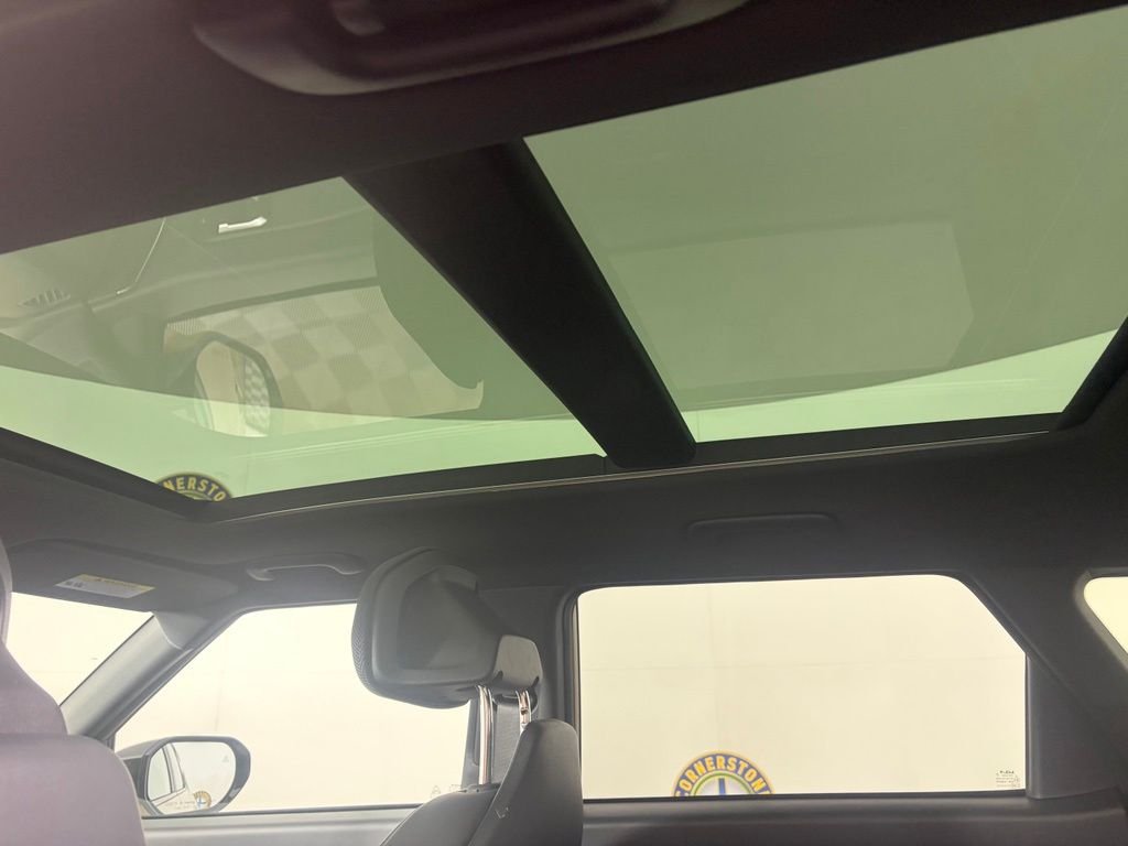 New 2027 Brown Kia X-Line SX image 15