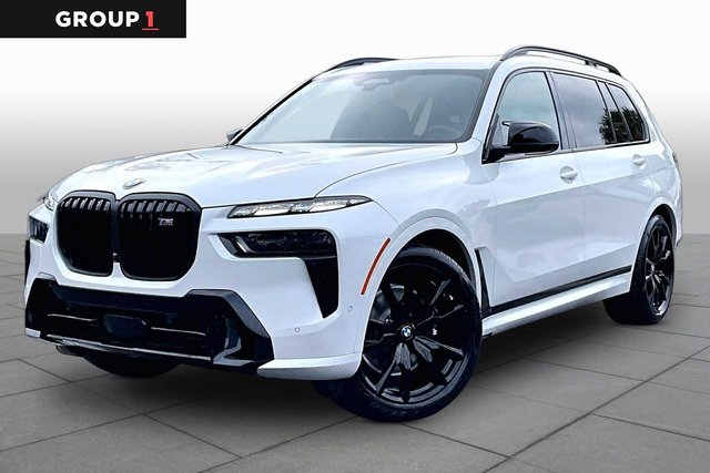 2027 BMW X7