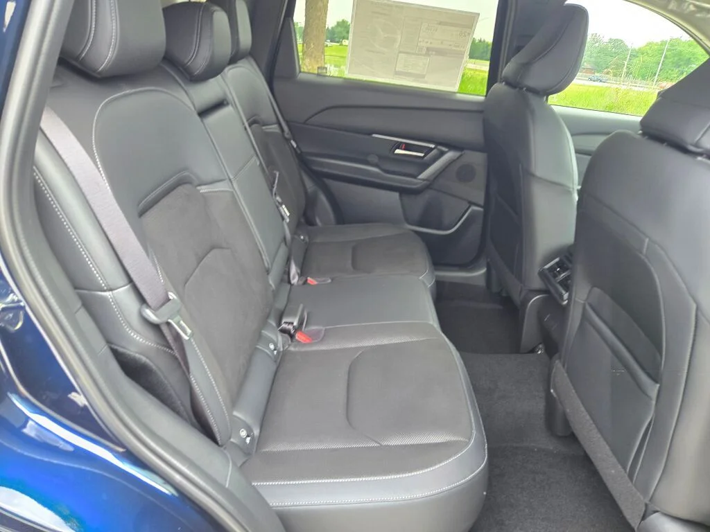 New 2026 Navy Blue Mica Mazda 2.5 S Preferred AWD image 7