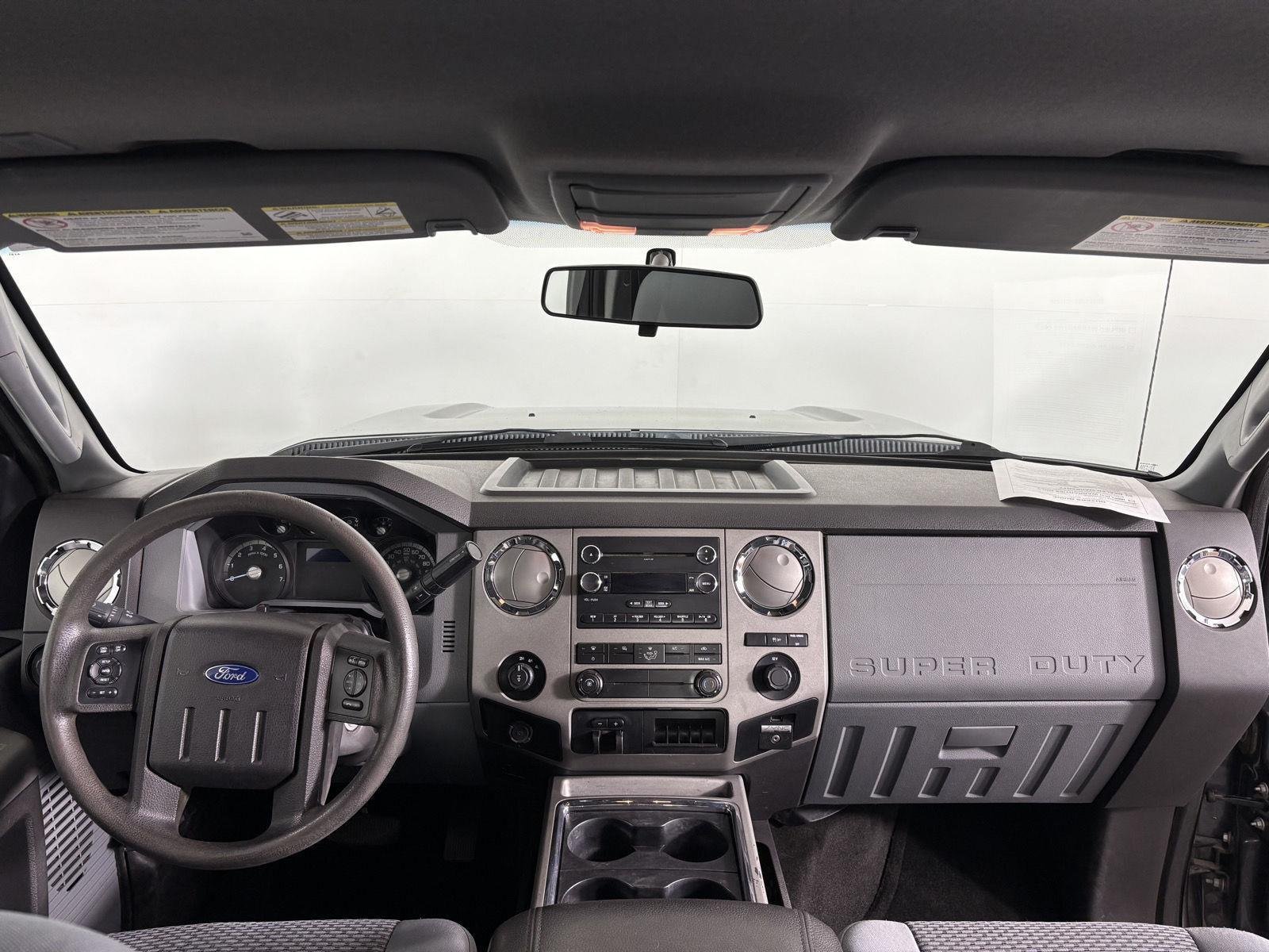 Used 2014 Sterling Gray Metallic Ford XLT image 20