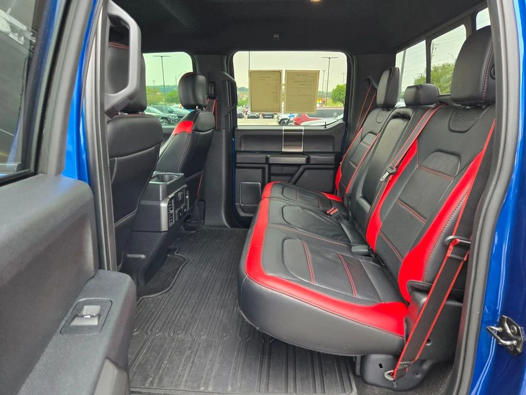 Used 2018 Blue Ford Lariat image 29