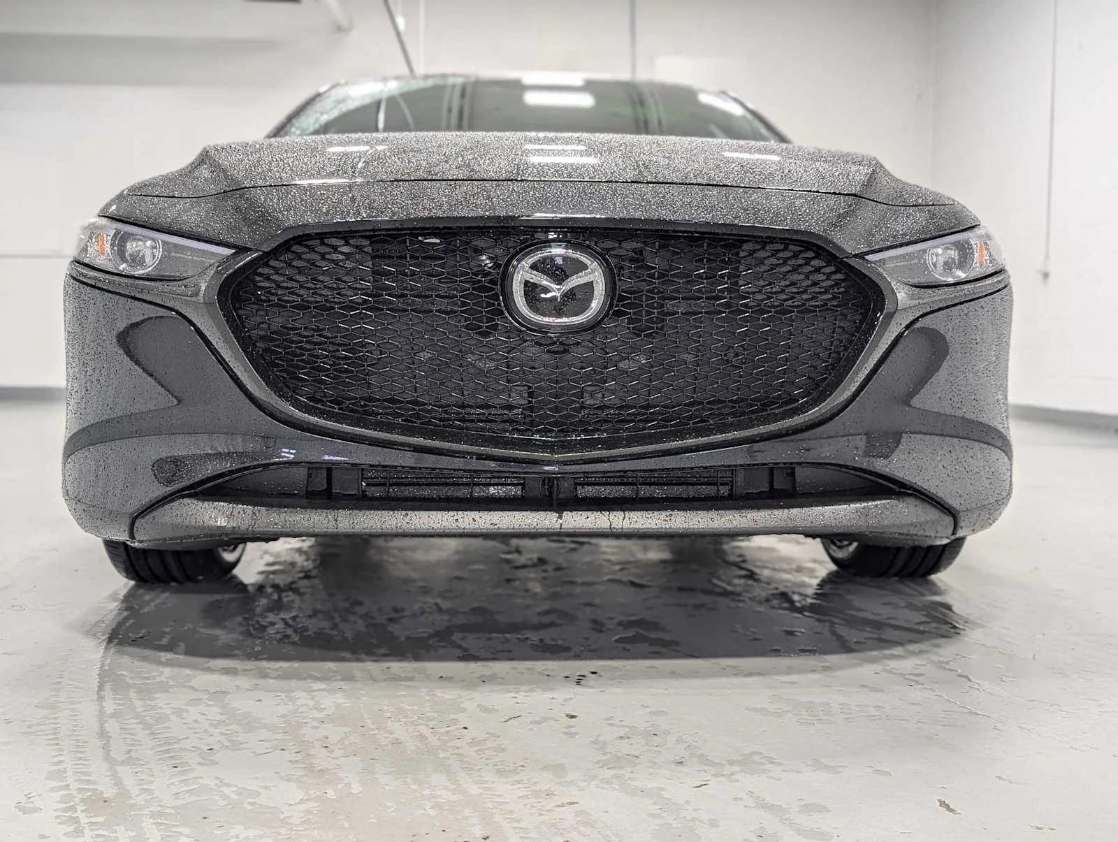 New 2025 Mazda Mazda3 Hatchback 2.5 S Preferred in Jet Black Mica