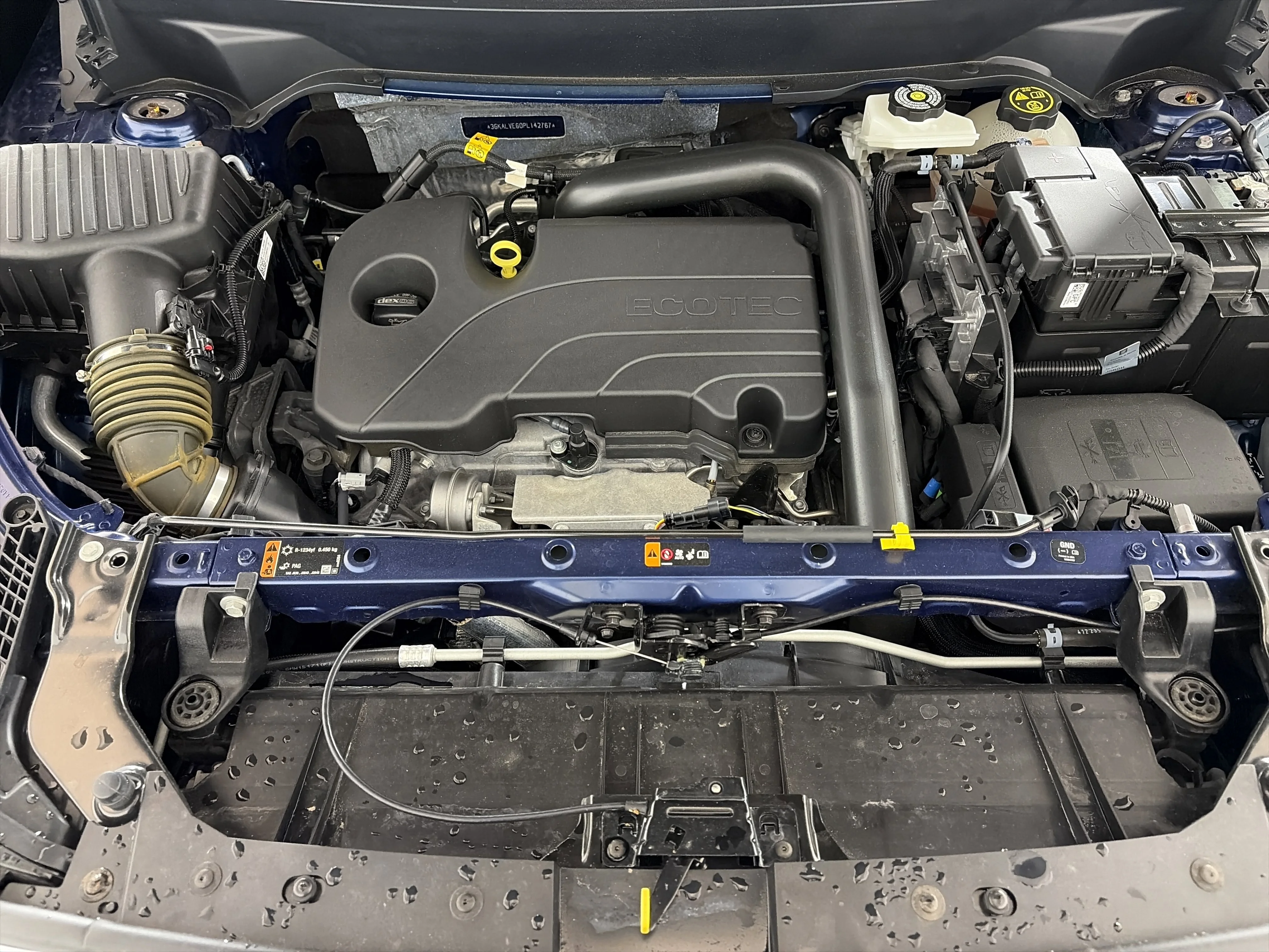 2023 GMC Terrain SLT - Photo 11