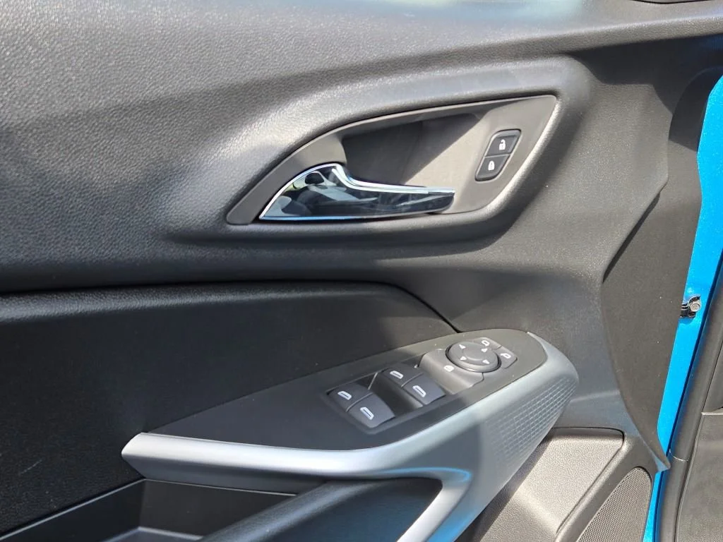 2026 Chevrolet Trax RS - Photo 19