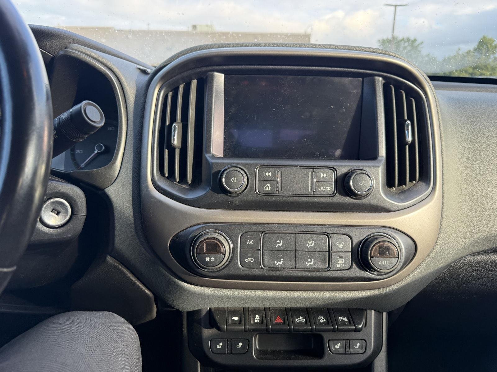 Used 2019 Satin Steel Metallic Chevrolet 4WD Z71 image 5
