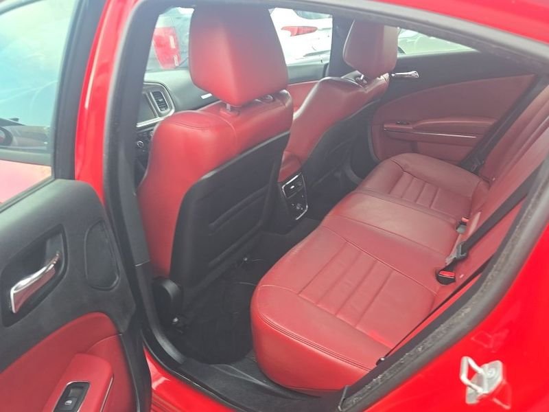 Used 2014 Torred Dodge SXT Plus image 12