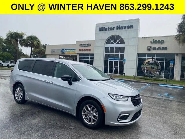 Used 2024 Silver Chrysler Touring L image 1