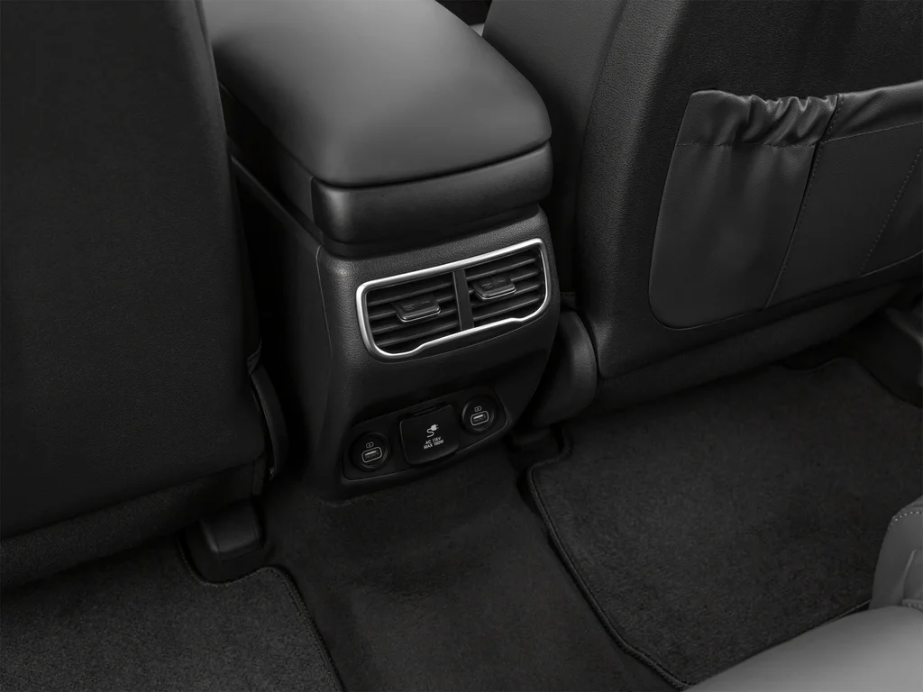 Used 2023 Silver Hyundai Limited image 24