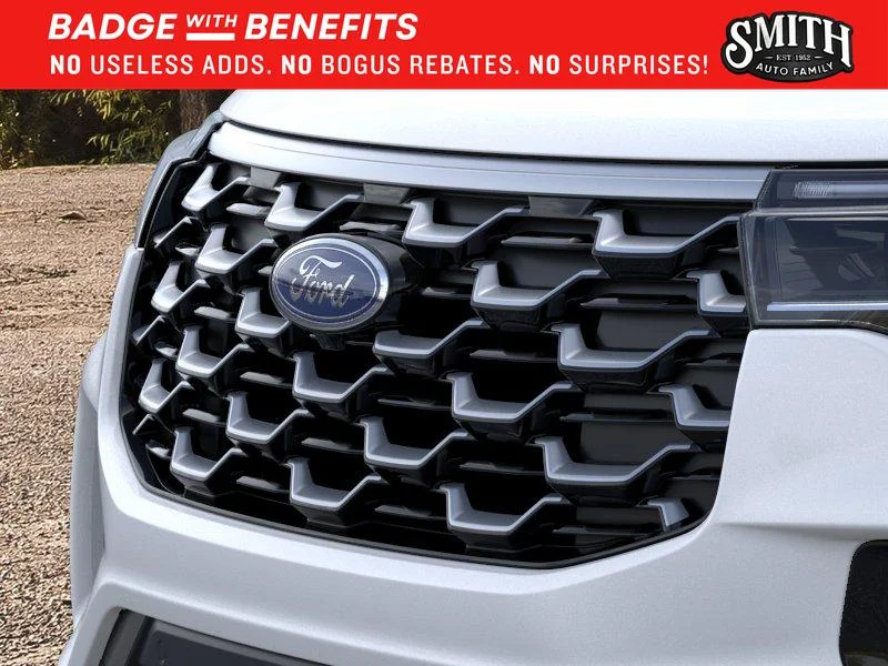 New 2026 Star White Metallic Tri-Coat Ford Platinum™ image 18