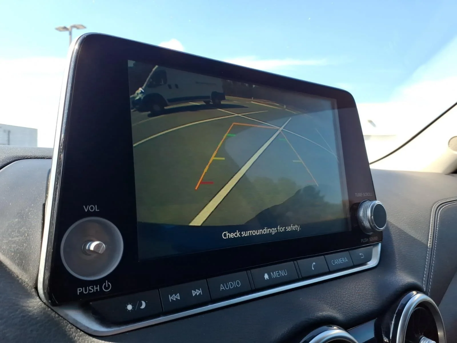 Used 2022 Electric Blue Metallic Nissan SV image 4