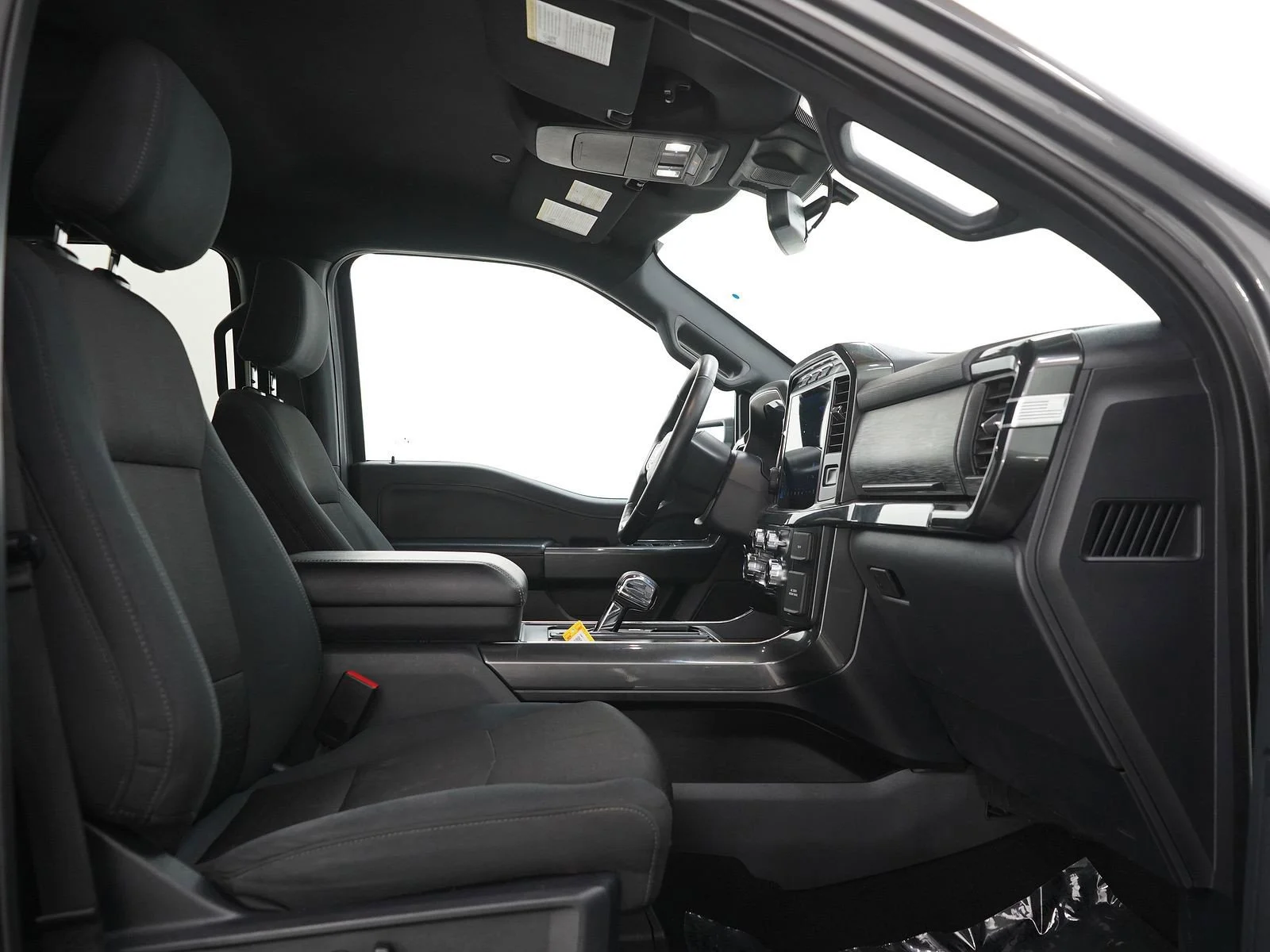 Used 2022 Gray Metallic Ford XLT image 11