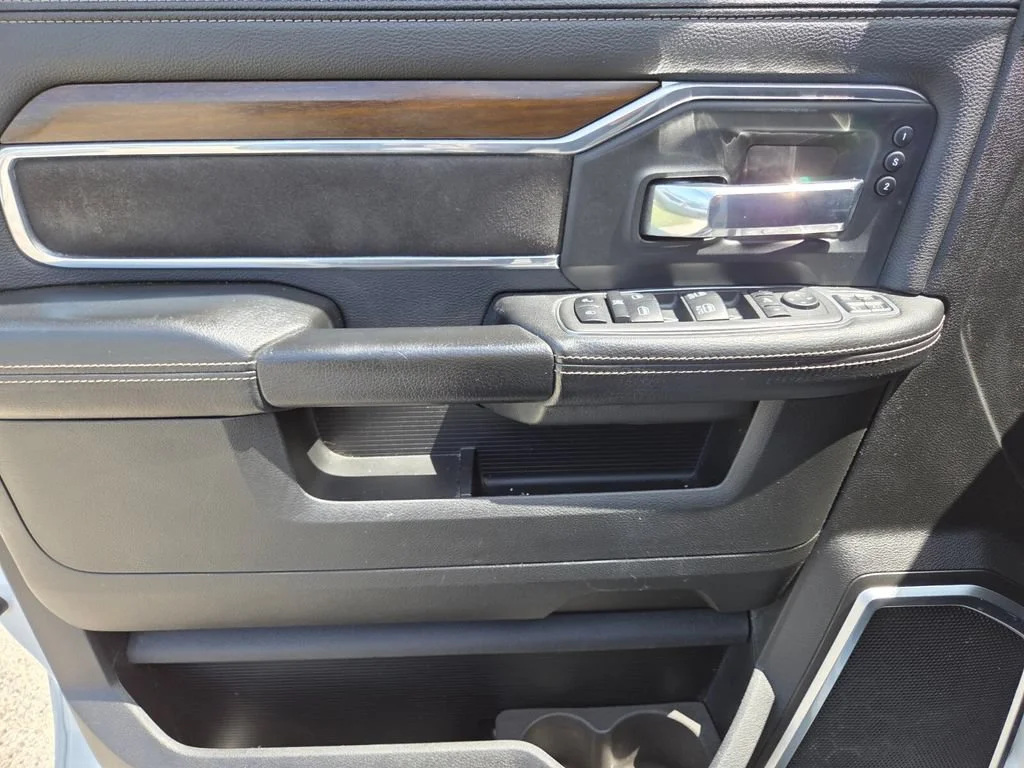 Certified Used 2023 Bright White Clearcoat Ram Laramie image 24