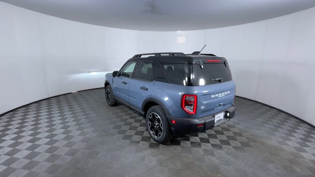 New 2026 Azure Gray Metallic Tri-Coat Ford Outer Banks image 7