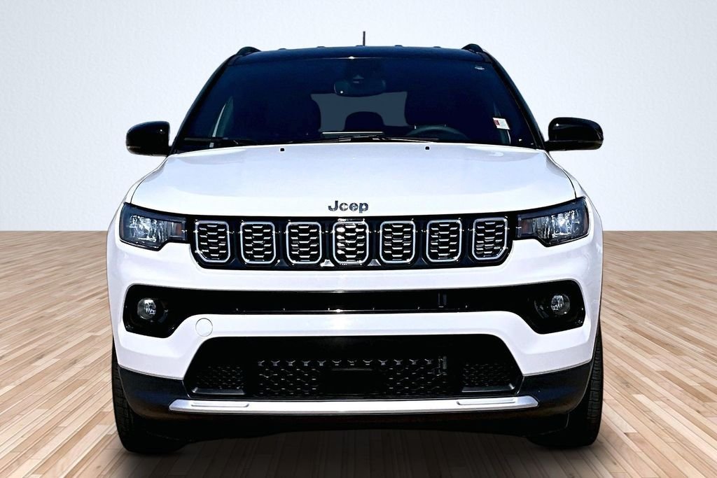 Used 2025 White Jeep Limited image 3