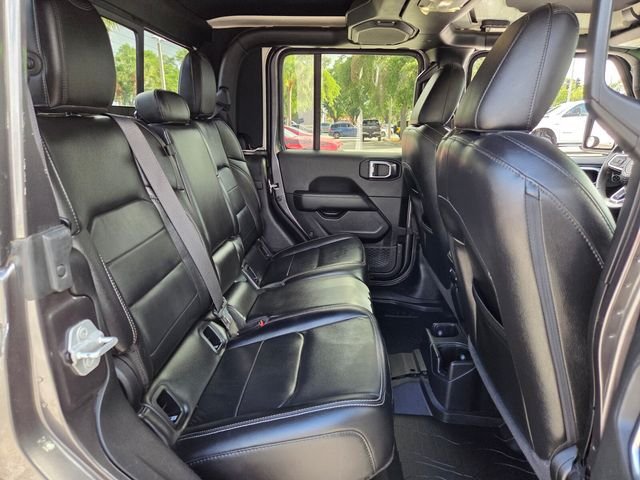 Certified Used 2020 Gray Jeep Overland image 19