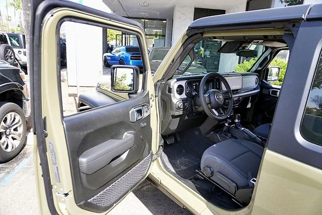 New 2026 41 Jeep Sport S image 38