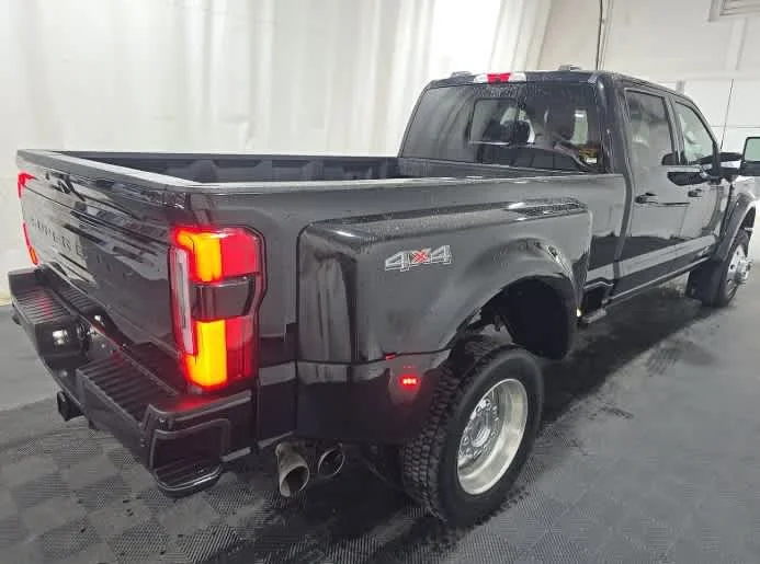 Used 2026  Ford XL image 2
