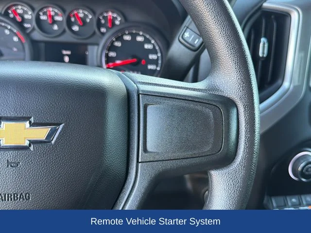 Used 2022 Gray Chevrolet Custom image 23