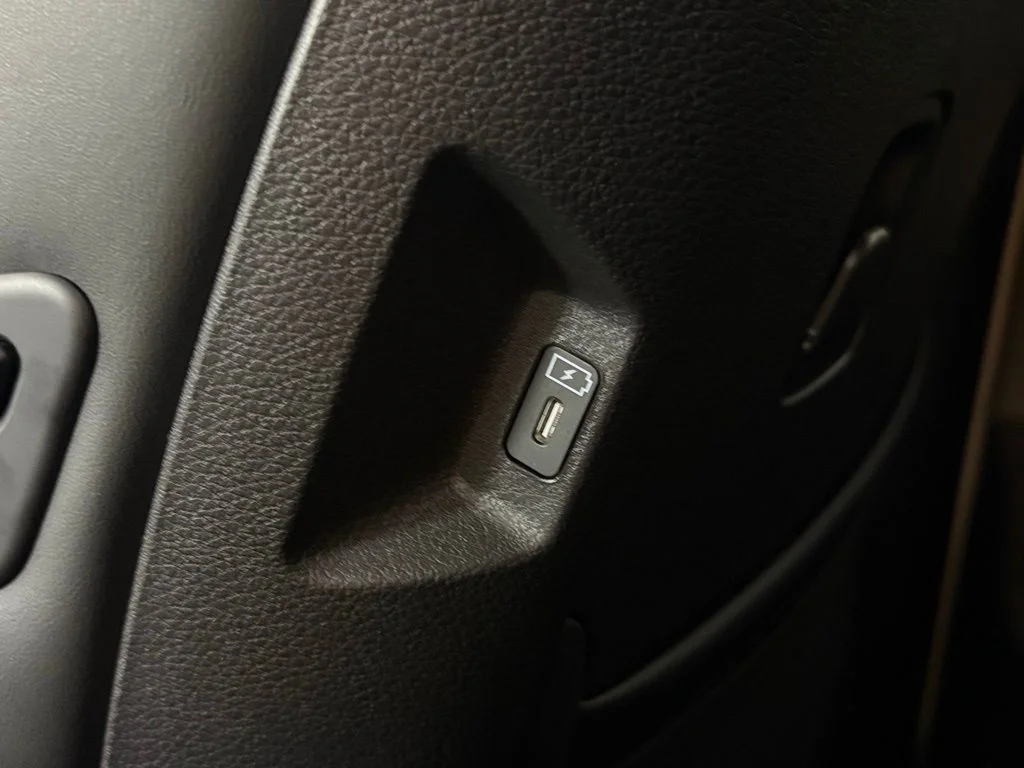 New 2026 White Kia EX image 37
