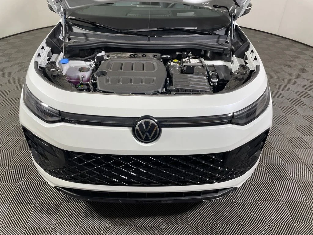 New 2026 White/off-white Volkswagen 2.0T SE R-Line Black image 23