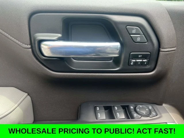 Used 2021 Black Chevrolet LTZ image 18
