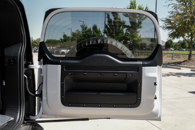New 2026 Fuji White Land Rover X-Dynamic SE image 58