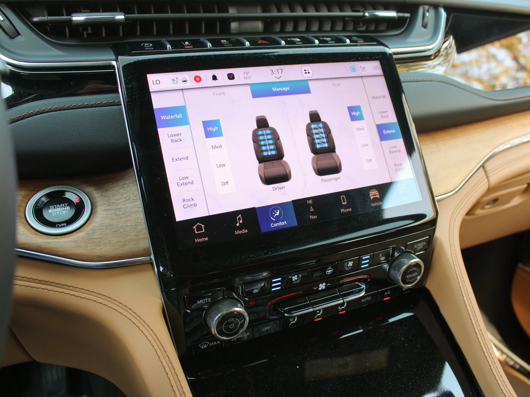 Used 2025 White Jeep Summit Reserve * No Accidents | Luxury SUV | Remote Start | Apple CarPlay image 29