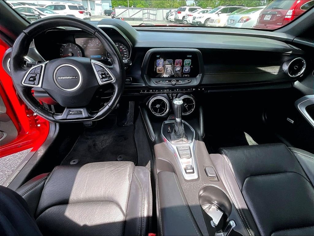 Used 2017 Red Chevrolet SS image 20