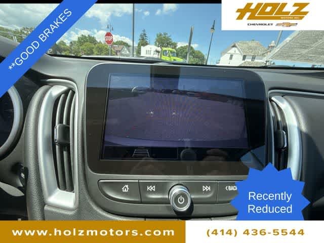 Certified Used 2022 Mineral Gray Metallic Chevrolet LT image 14