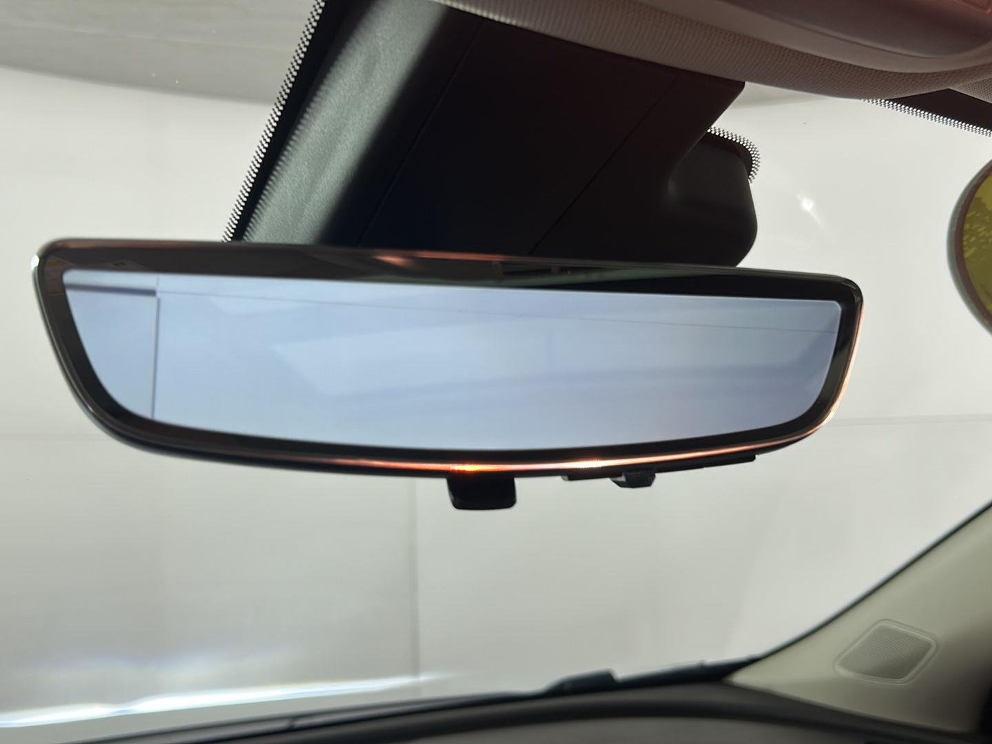 Used 2024 White Frost Tricoat Buick Avenir image 29