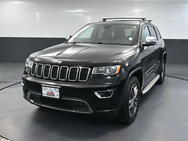 Used 2017 Black Jeep Limited image 11