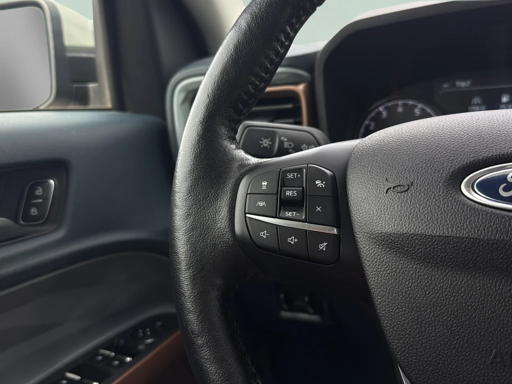 Used 2022 Cactus Ford Lariat image 17