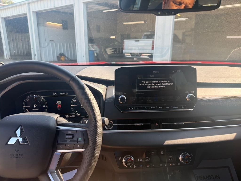 Used 2025 Red Mitsubishi SEL Black Edition image 20