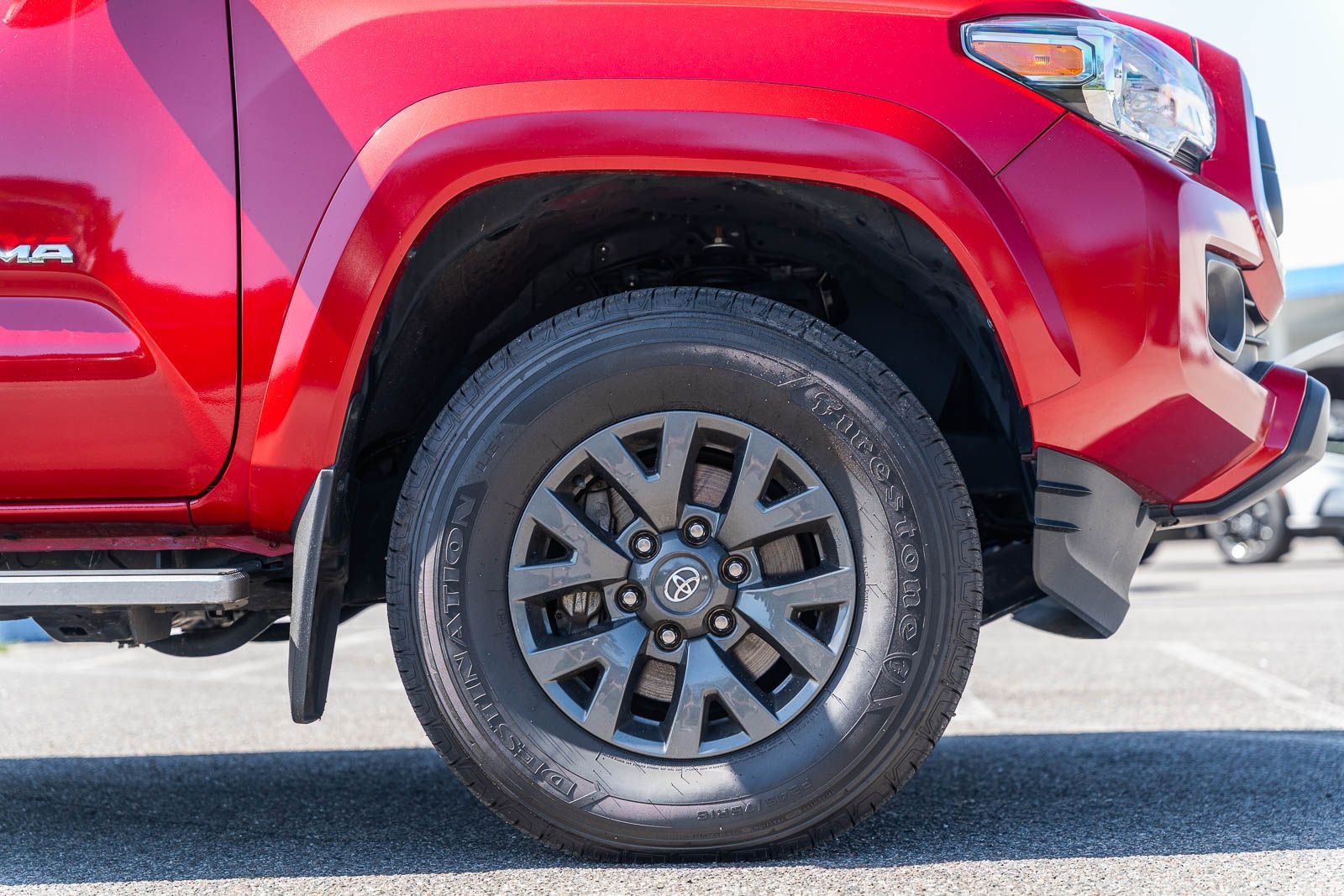2023 Toyota Tacoma SR5 - Photo 9