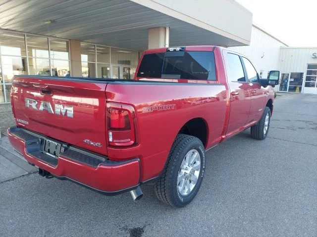 New 2026 Molten Red Pearl-Coat Exterior Paint RAM Laramie image 7