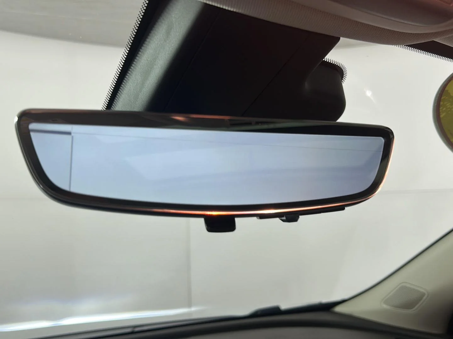 Used 2024 White Frost Tricoat Buick Avenir image 29