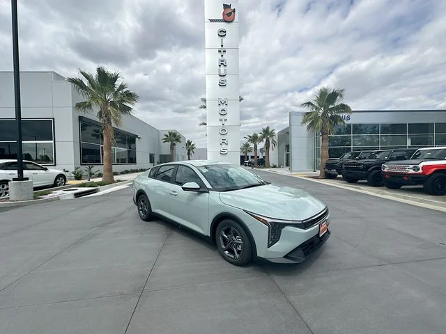 2026 Kia K4