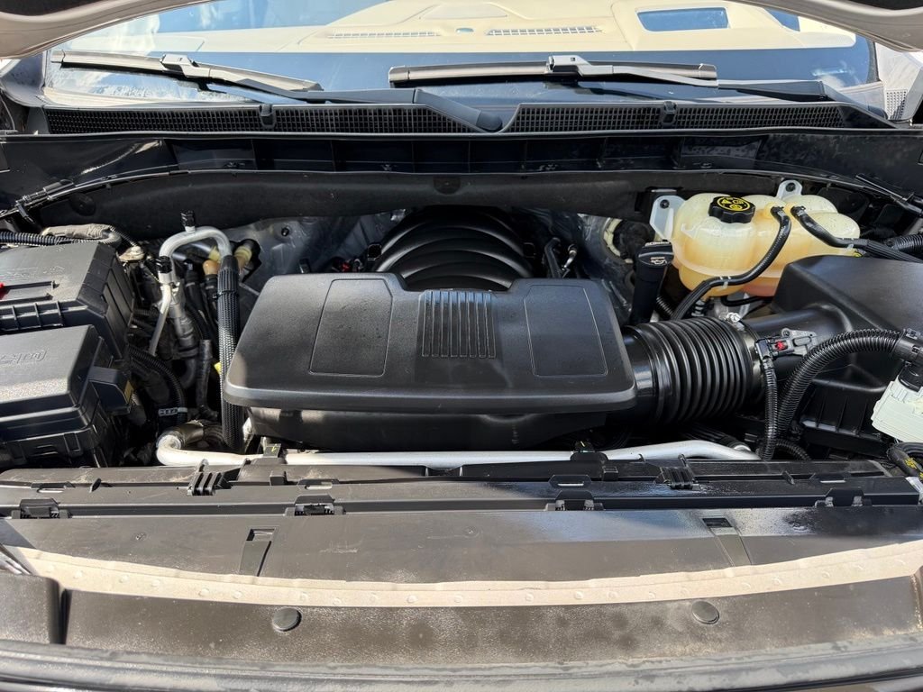 Used 2022 Beige GMC Denali image 40
