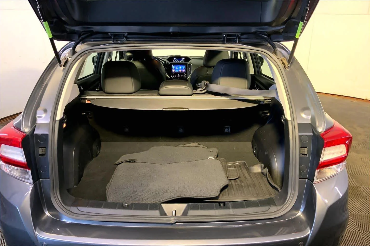 Used 2019 Magnetite Gray Metallic Subaru Limited image 35