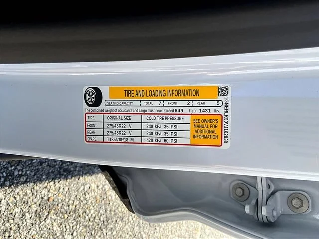 New 2027 Polar White Tricoat Chevrolet RS image 13