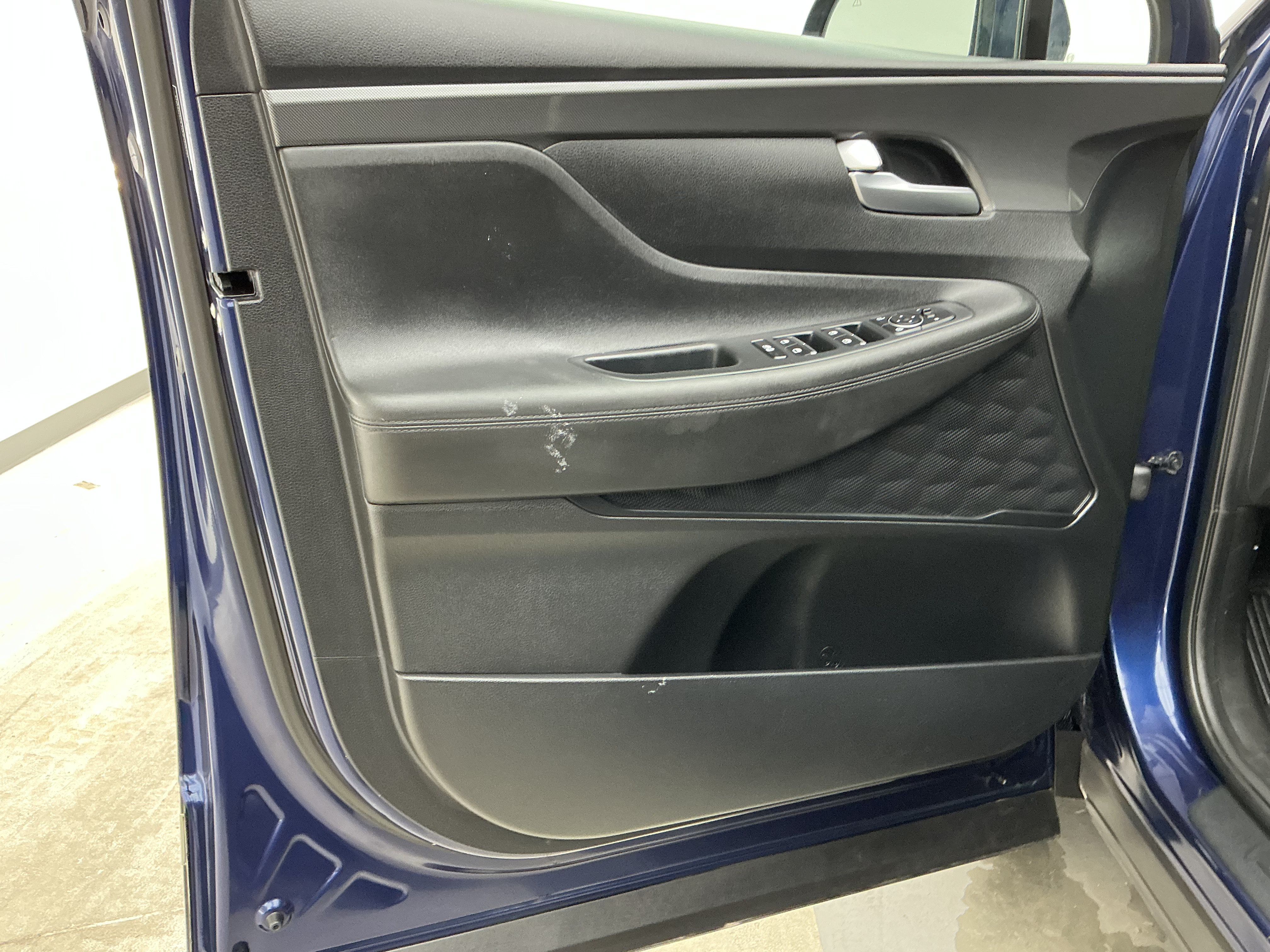 Used 2021 Stormy Sea Hyundai SEL image 14