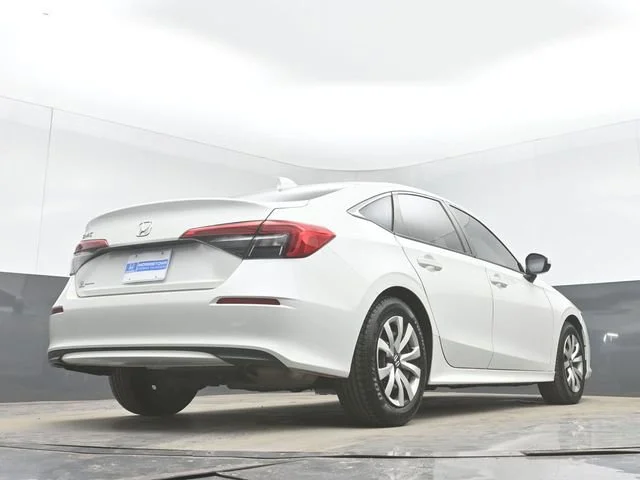Used 2023 Platinum White Pearl Honda 2.0L 4D LX image 97