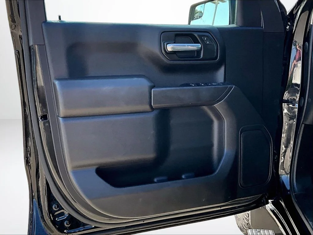 Used 2022 Black Chevrolet Custom Trail Boss image 25
