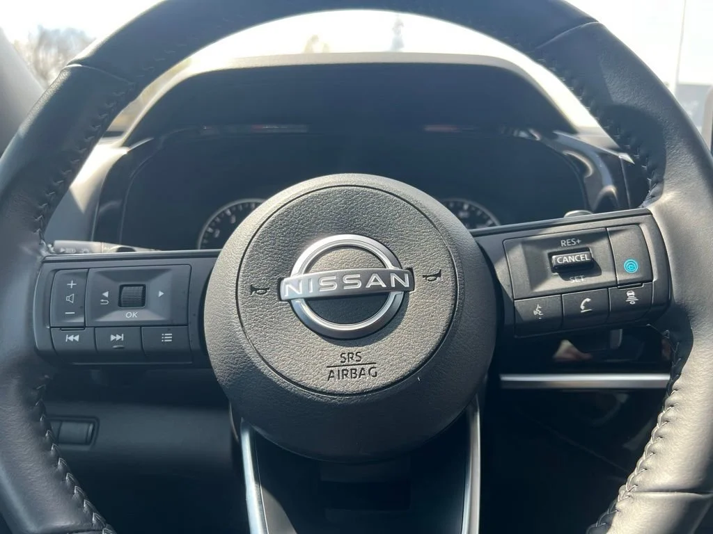 Used 2025 Black Nissan SV image 22