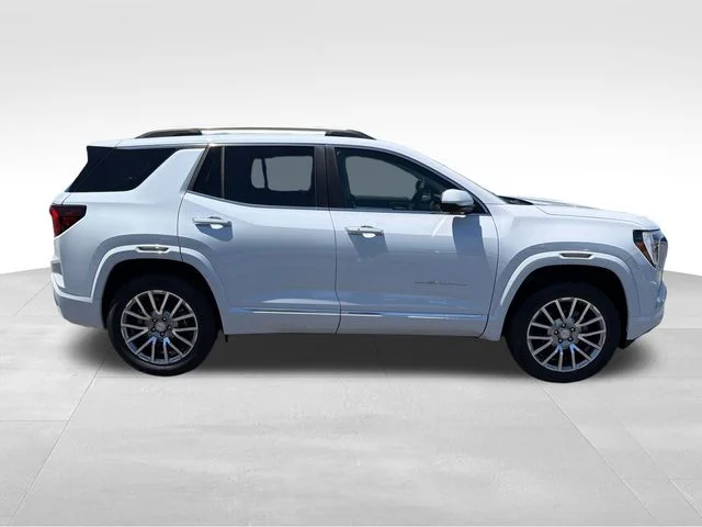 2026 GMC Terrain Denali - Photo 8