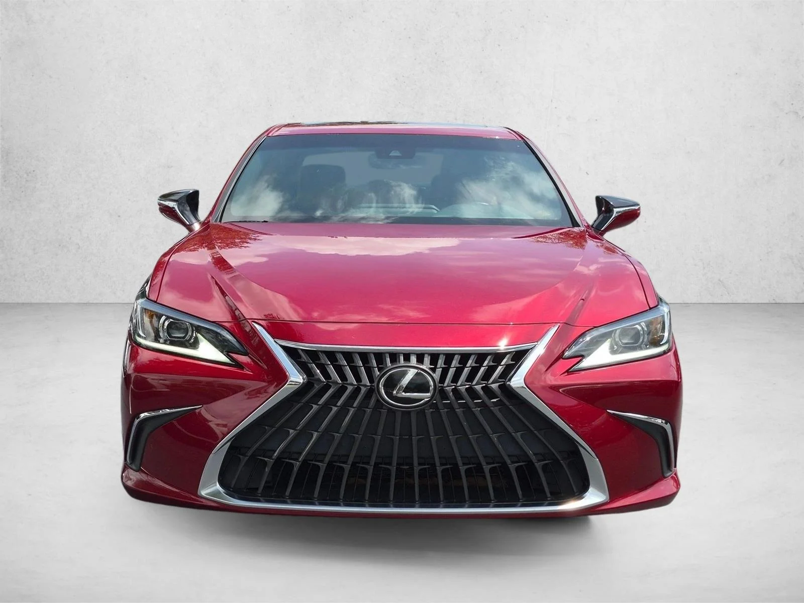 Certified Used 2022 Matador Red Mica Lexus  image 2