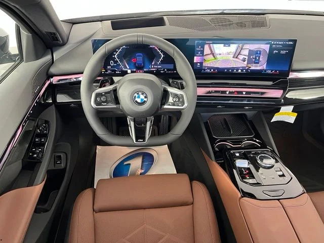 New 2027 Tanzanite Blue II Metallic BMW 540i xDrive image 30