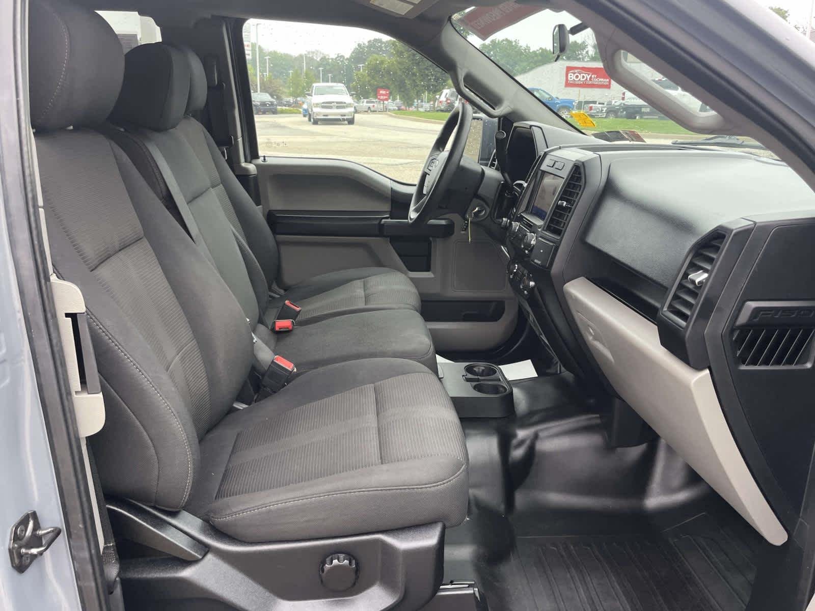 Used 2020 Abyss Gray Ford XL image 28