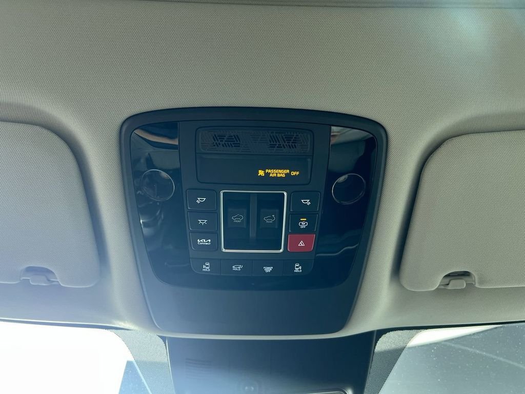 New 2026 Ceramic Silver Kia SX image 20