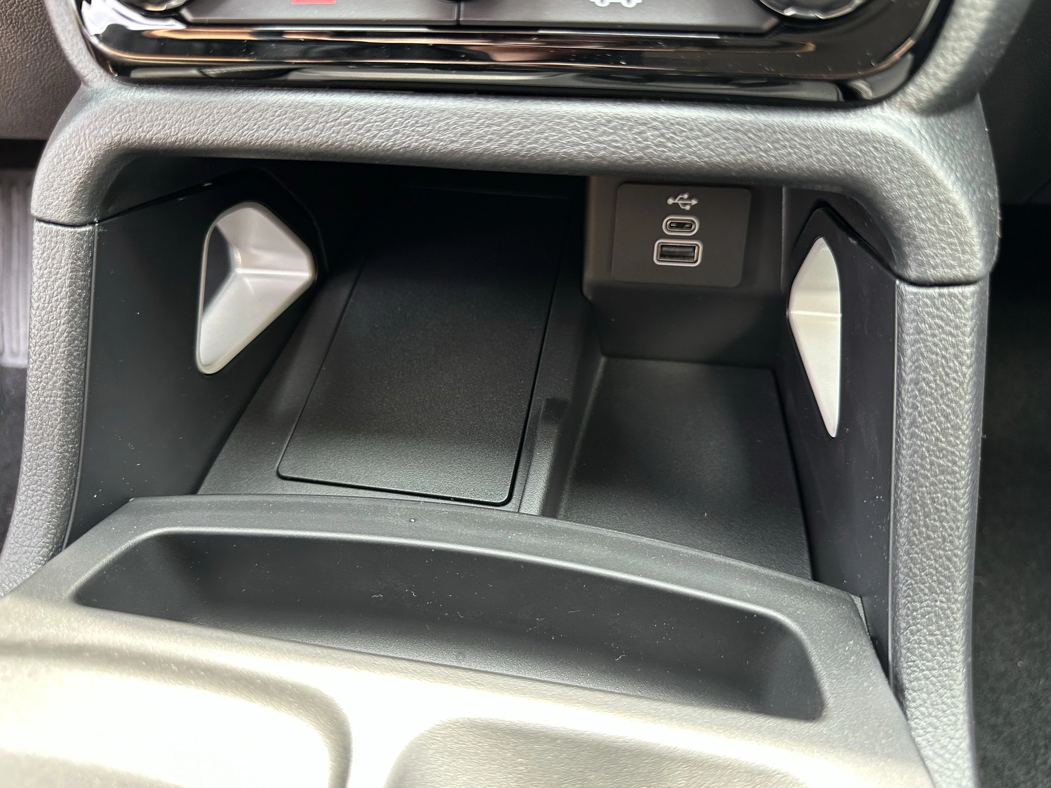 New 2026 Shadow Black Ford Lariat® image 25